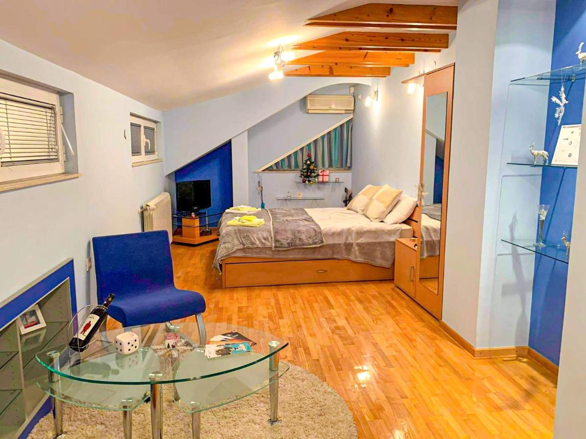 Lux Villa Mitimago Ni Exterior foto