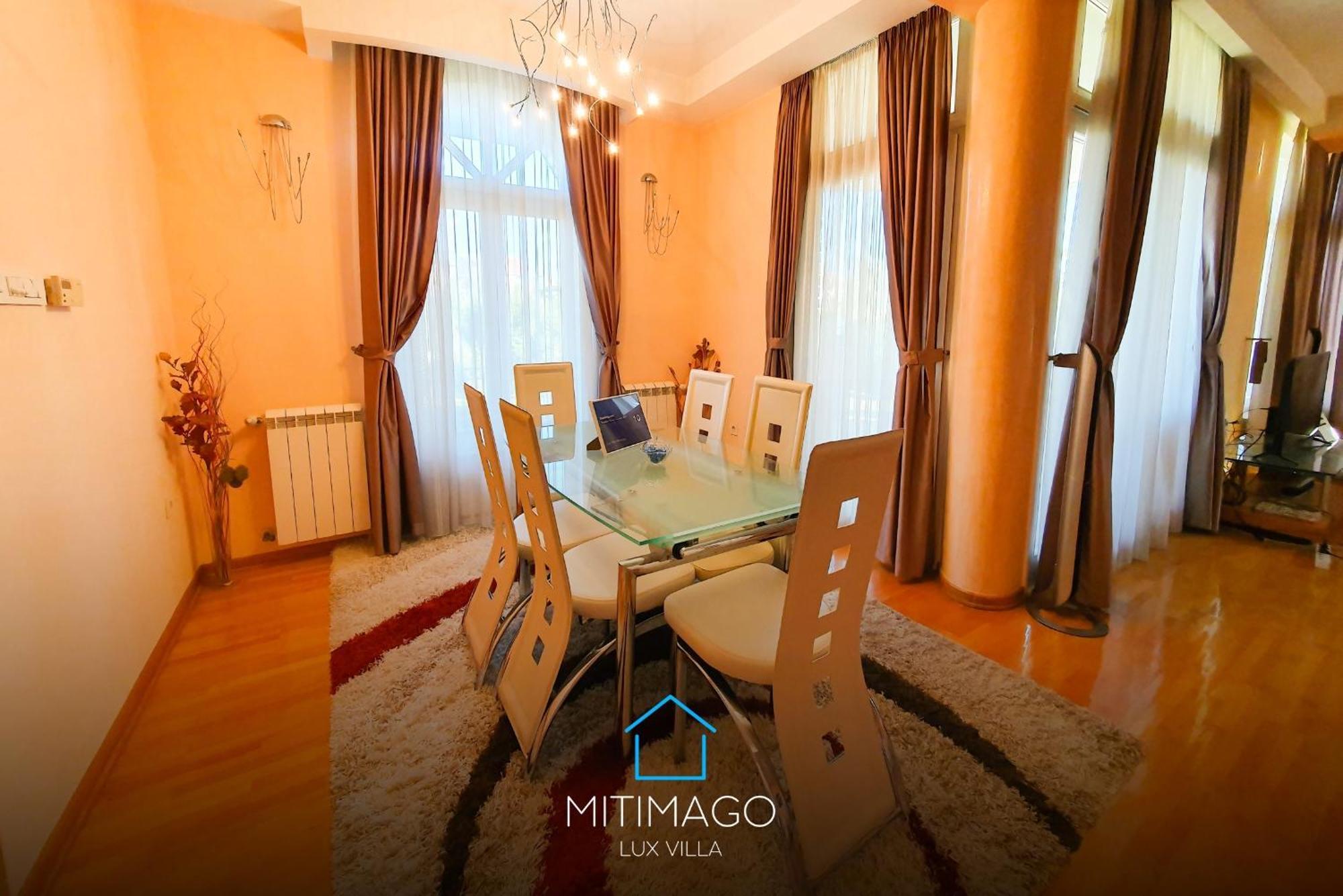 Lux Villa Mitimago Ni Exterior foto